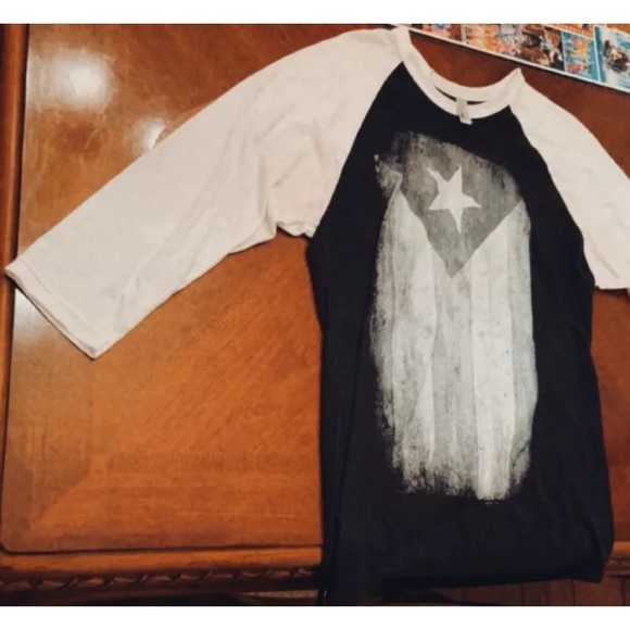 ๐งจPuerto Rico Athletic Thin Longsleeve Shirt (SEND ANY OFFERโผ๏ธ) ๐งจ - Picture 4 of 6